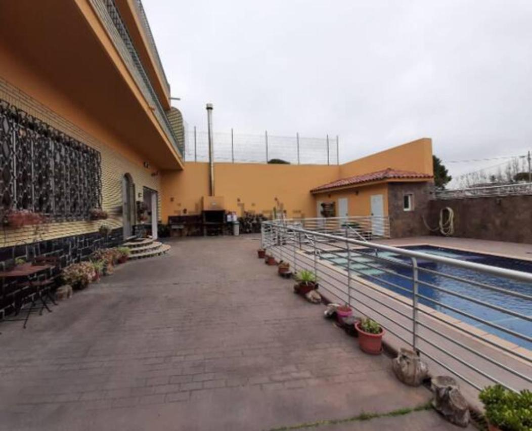 Aires De Campo Apartment Picassent Exterior photo